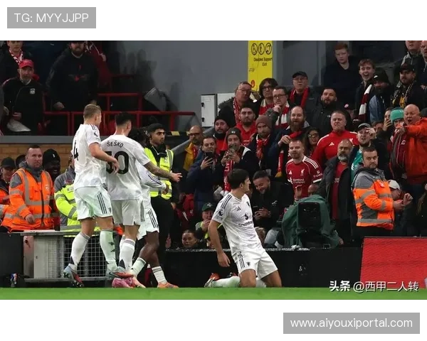 利兹联连扳两球 安菲尔德客场气势压红军 利兹联连扳两球 安菲尔德客场气势压红军